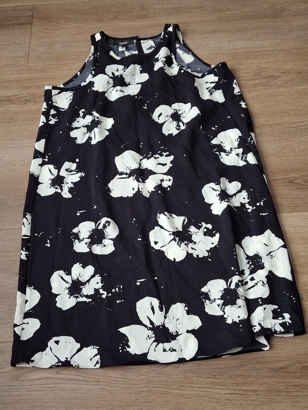 Womens Mod Chic Mod Revival Effortless Resort Vibe Alfani shift dress Size 2p.